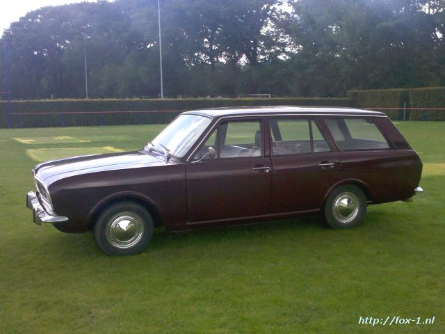 Ford Cortina MK2 Estate